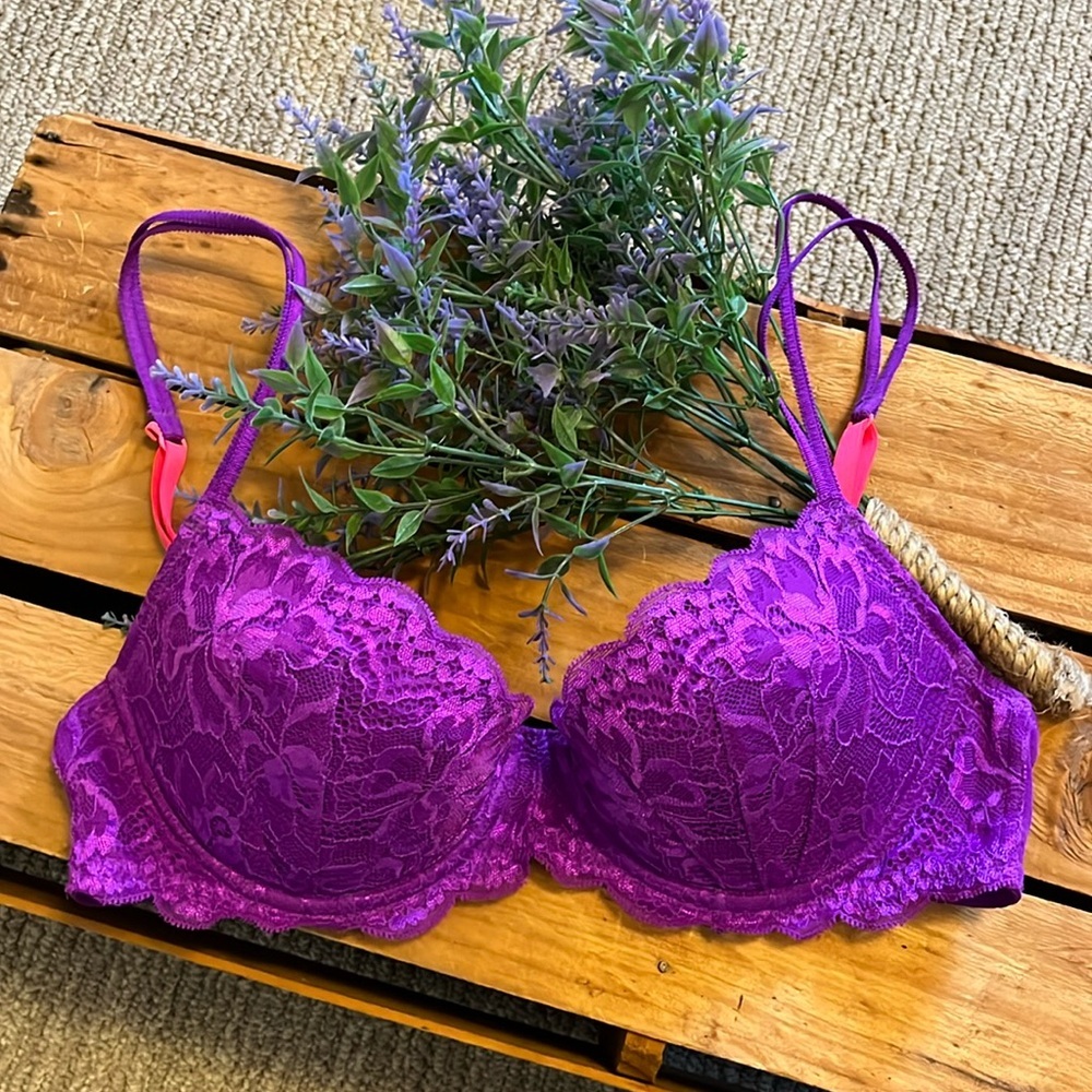 Victoria Secret’s Pink Bra